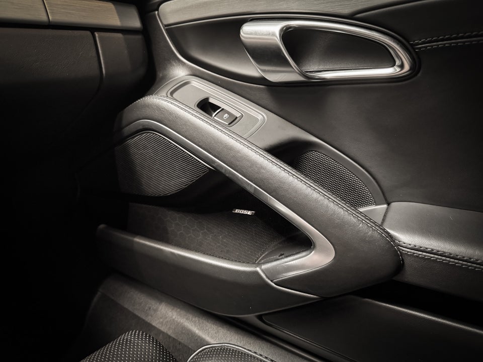 Porsche 718 Boxster GTS 4,0 PDK 2d