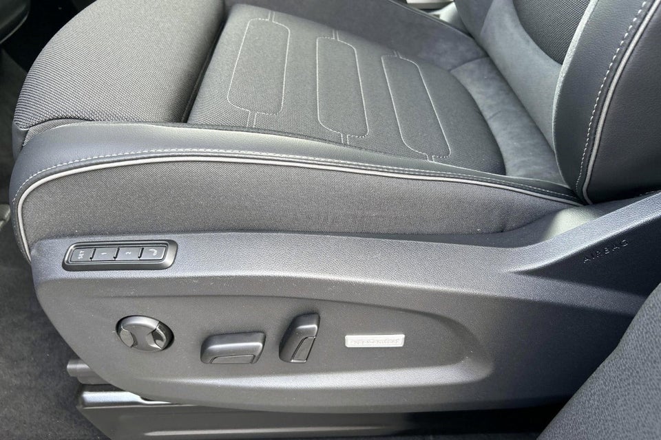 VW ID.Buzz 79 Style+ SWB 5d