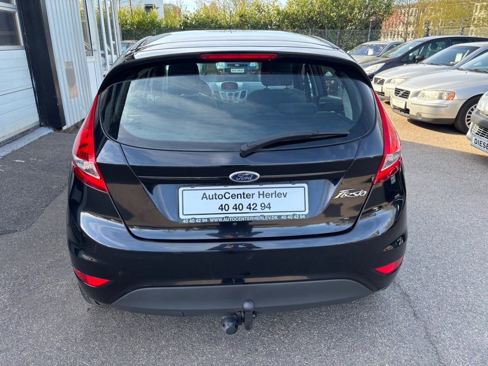 Ford Fiesta 1,25 60 Ambiente 5d