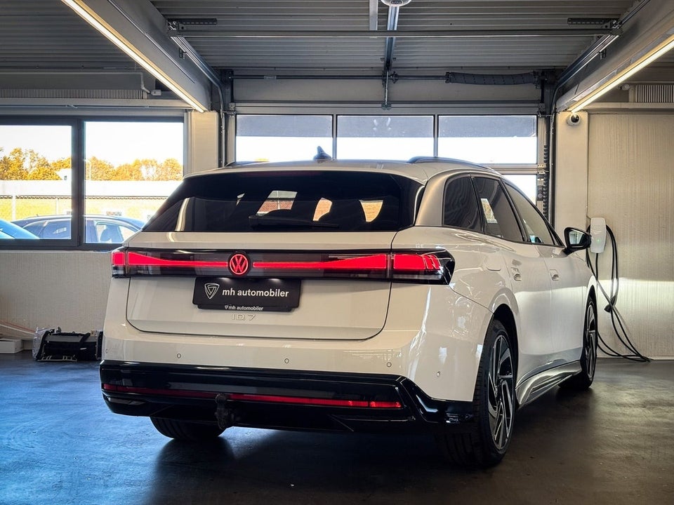 VW ID.7 77 Style Tourer 5d