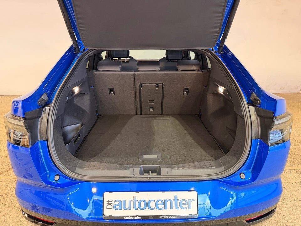 Ford Capri 84 Premium Extended Range AWD 5d