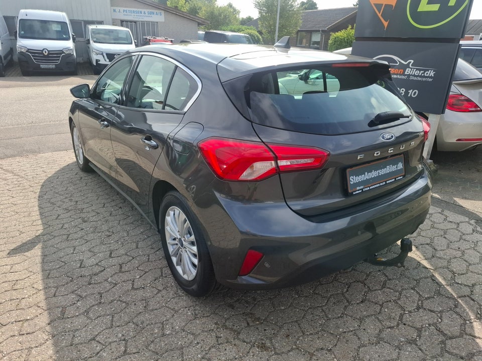 Ford Focus 1,0 EcoBoost Titanium aut. 5d