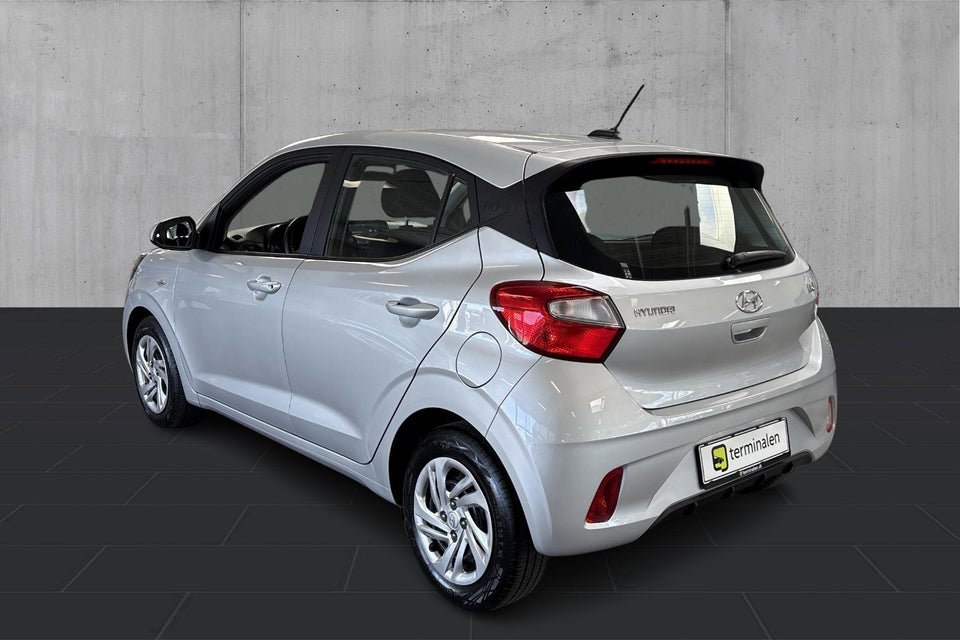 Hyundai i10 1,0 MPi Essential 5d