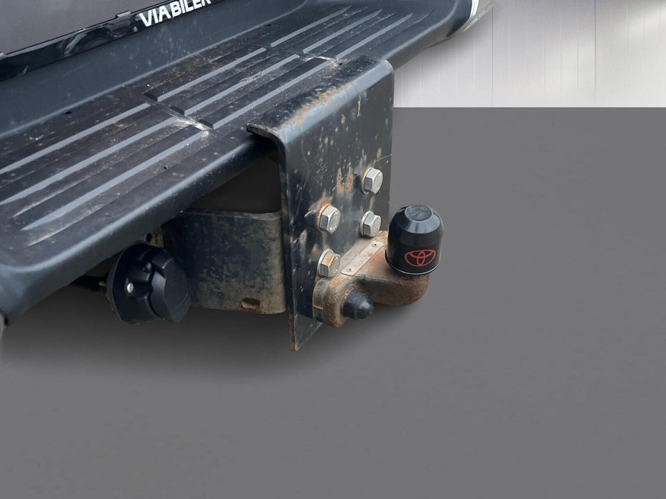 Toyota HiLux 2,4 D-4D 150 T3 Ex.Kab 4x4 4d