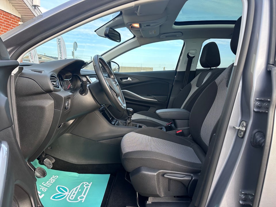 Opel Grandland X 1,5 CDTi 130 Exclusive 5d