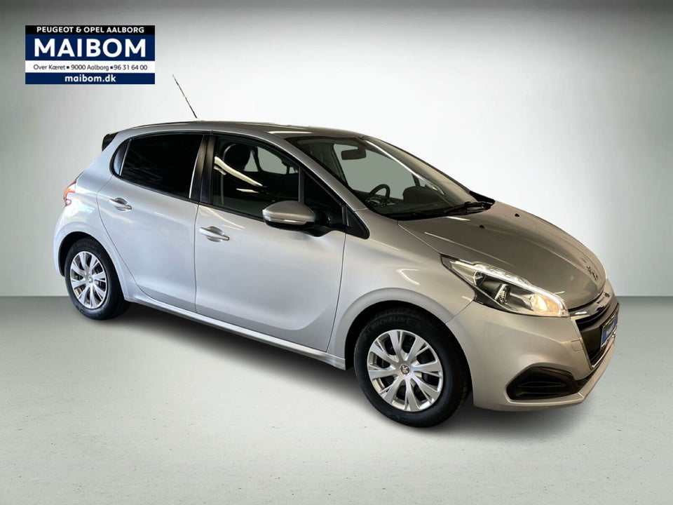 Peugeot 208 1,2 VTi 82 Envy 5d
