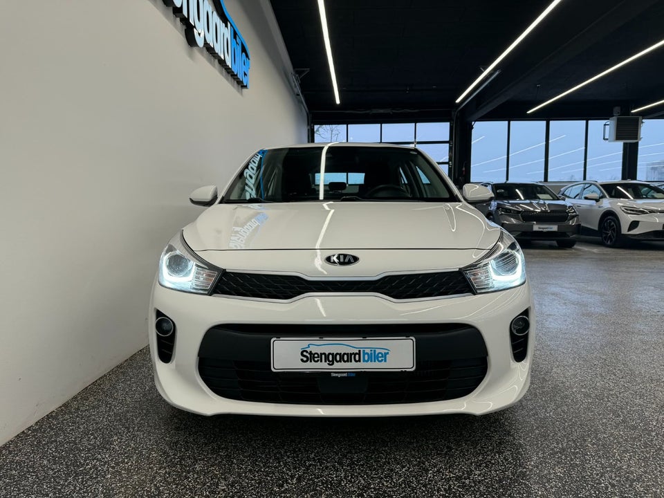 Kia Rio 1,2 CVVT Base 5d