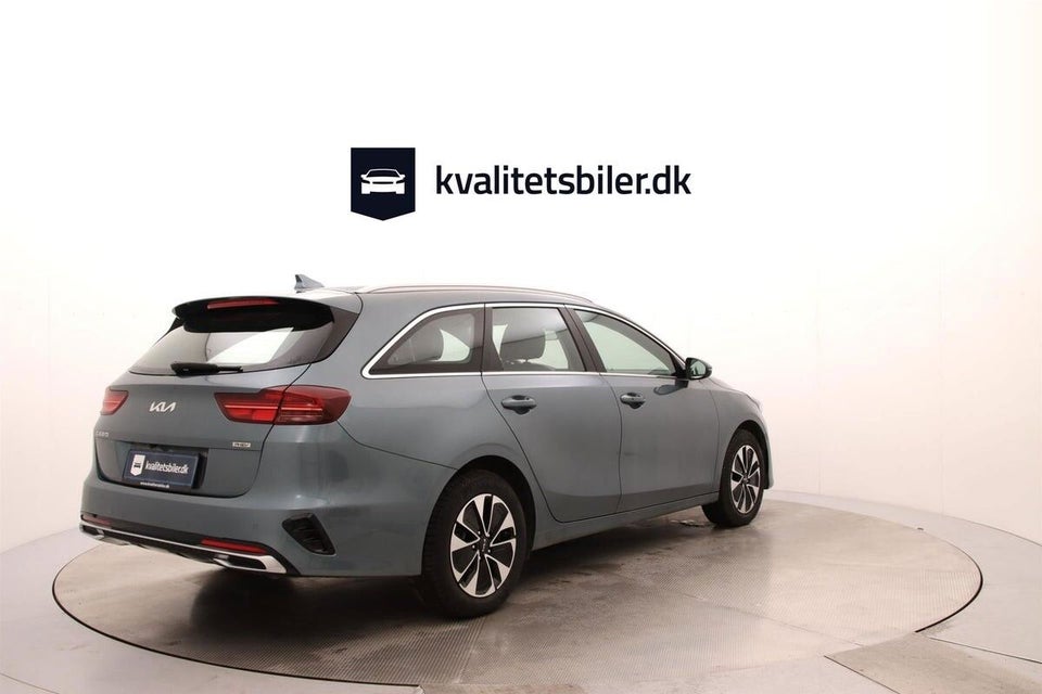 Kia Ceed 1,6 PHEV Prestige SW DCT 5d