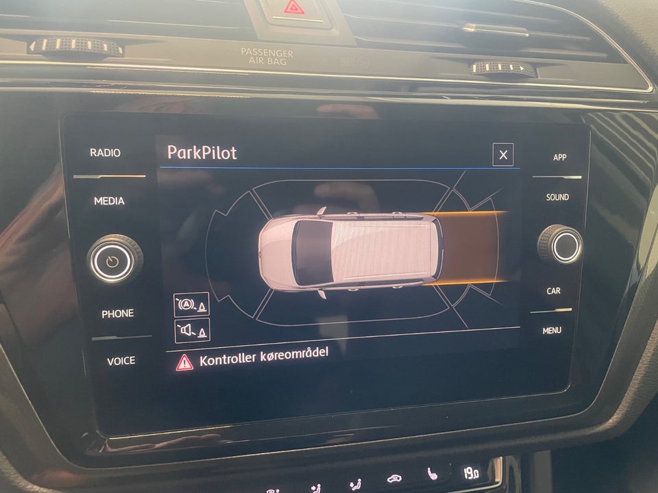 VW Touran 1,6 TDi 115 Comfortline DSG 7prs 5d