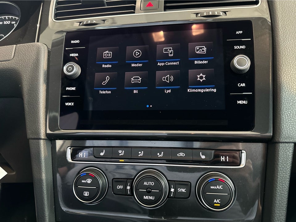 VW Golf VII 1,5 TSi 130 Comfortline Variant DSG 5d