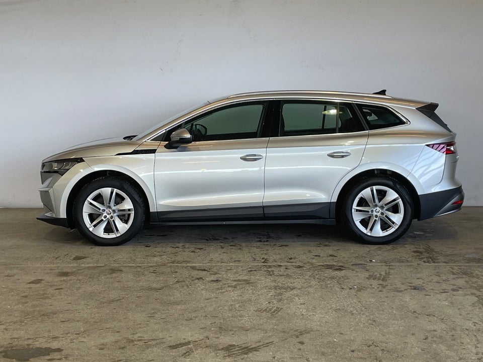Skoda Enyaq 80 iV Plus Loft 5d