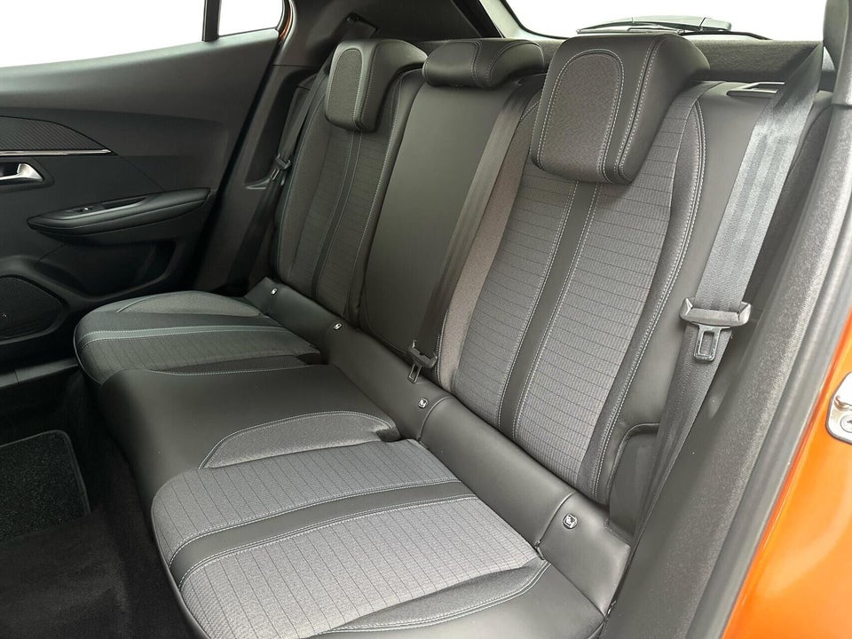 Peugeot e-2008 50 Allure Pack 5d