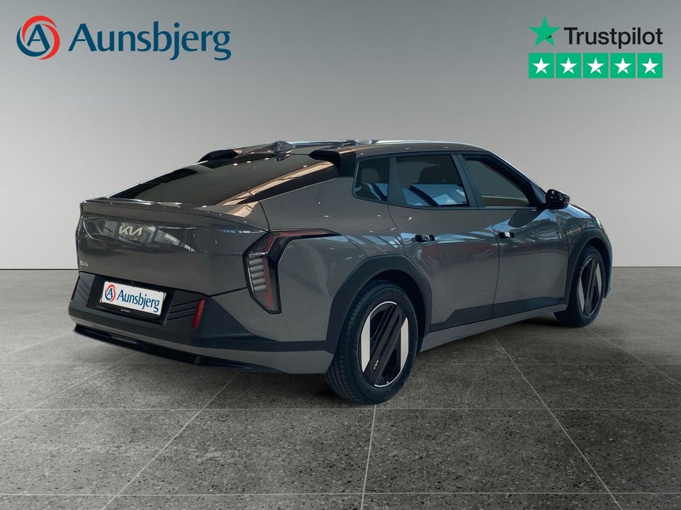 Kia EV4 81 Long Range Prestige Fastback 4d