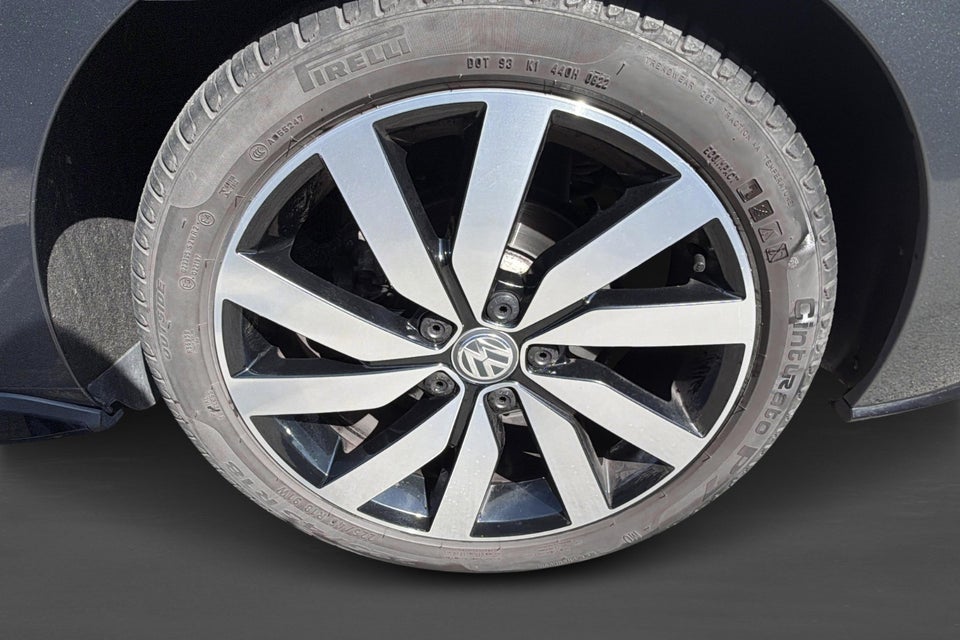 VW Touran 1,5 TSi 150 R-line DSG 7prs 5d