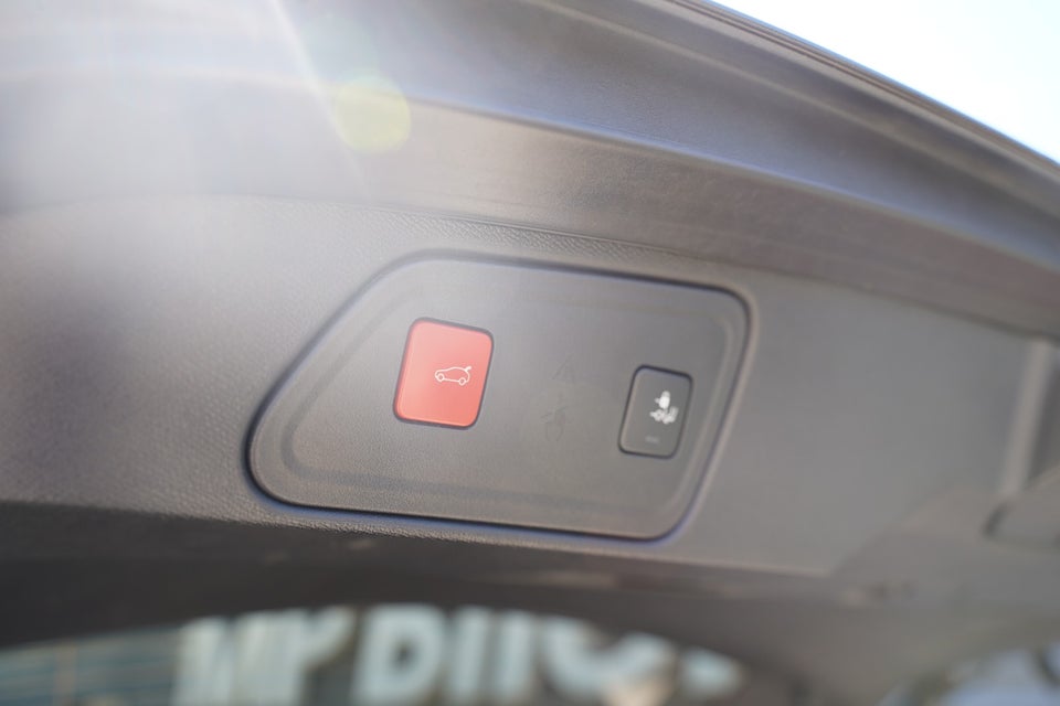 Peugeot 3008 1,6 Hybrid Allure EAT8 5d