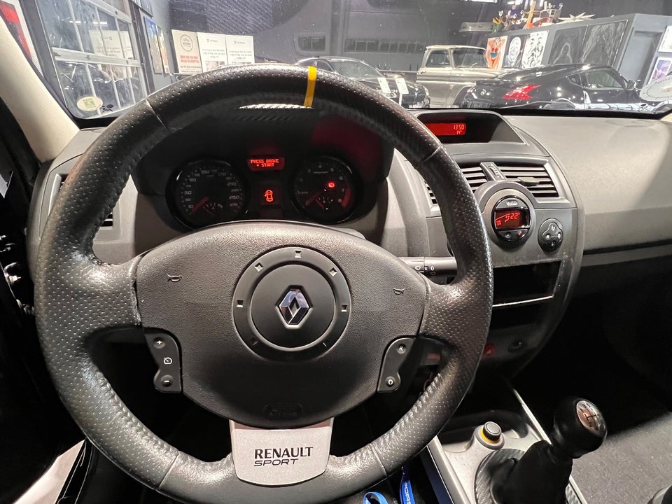 Renault Megane II 2,0 16V Sport 225 3d