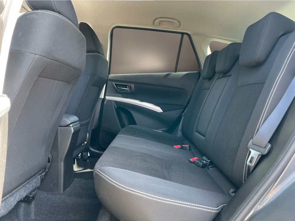 Suzuki S-Cross 1,4 mHybrid Active 5d