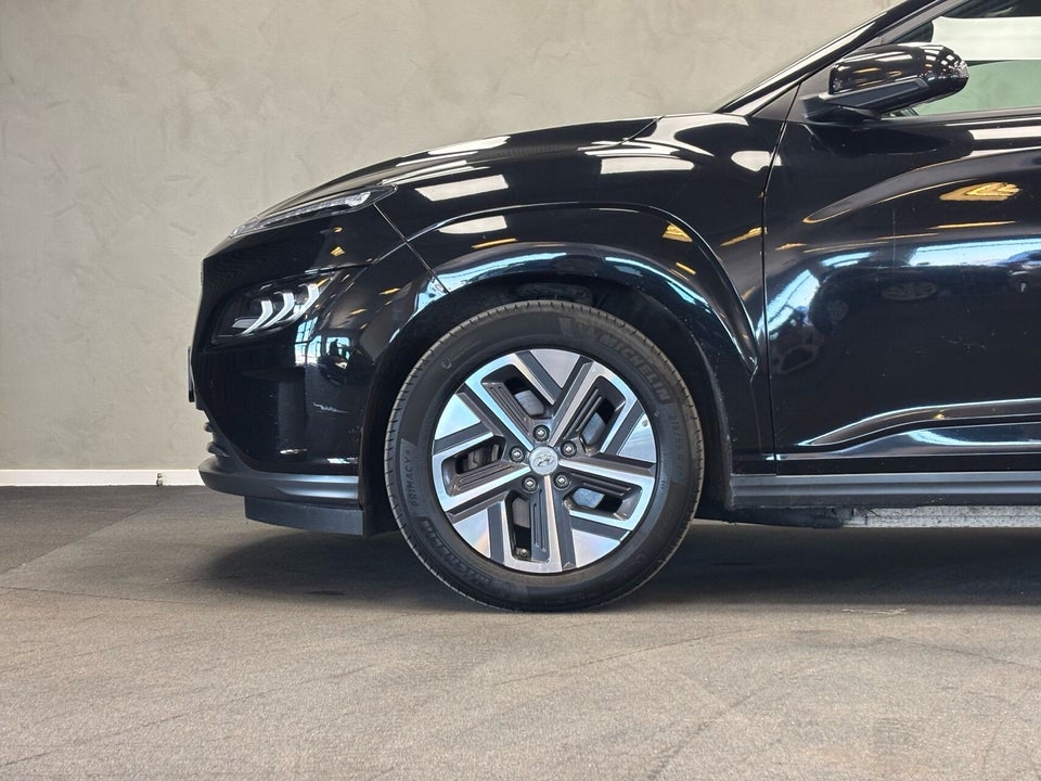 Hyundai Kona 64 EV Advanced 5d