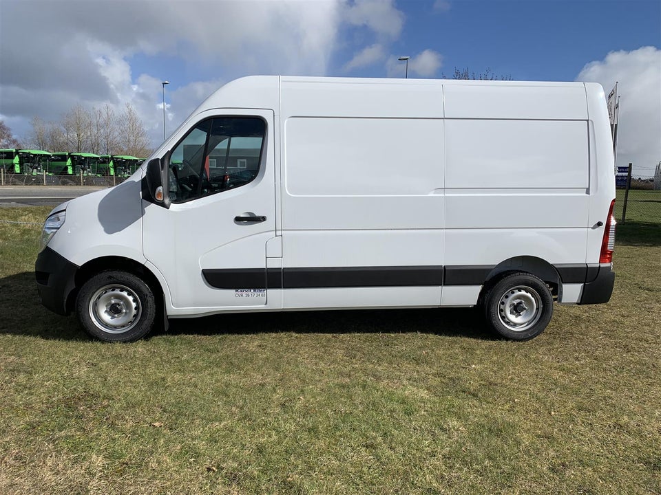 Nissan Interstar 2,3 dCi 180 L2H2 N-Connecta Van