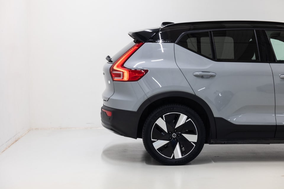 Volvo XC40 ReCharge Extended Range Start 5d