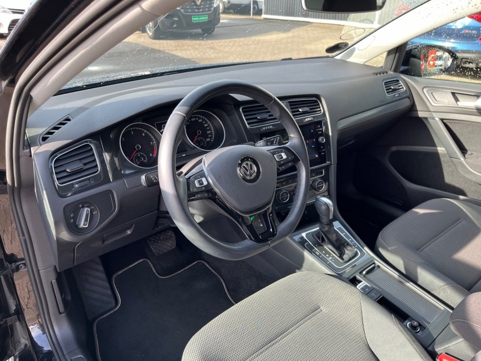 VW Golf VII 2,0 TDi 150 Comfortline DSG Van 5d