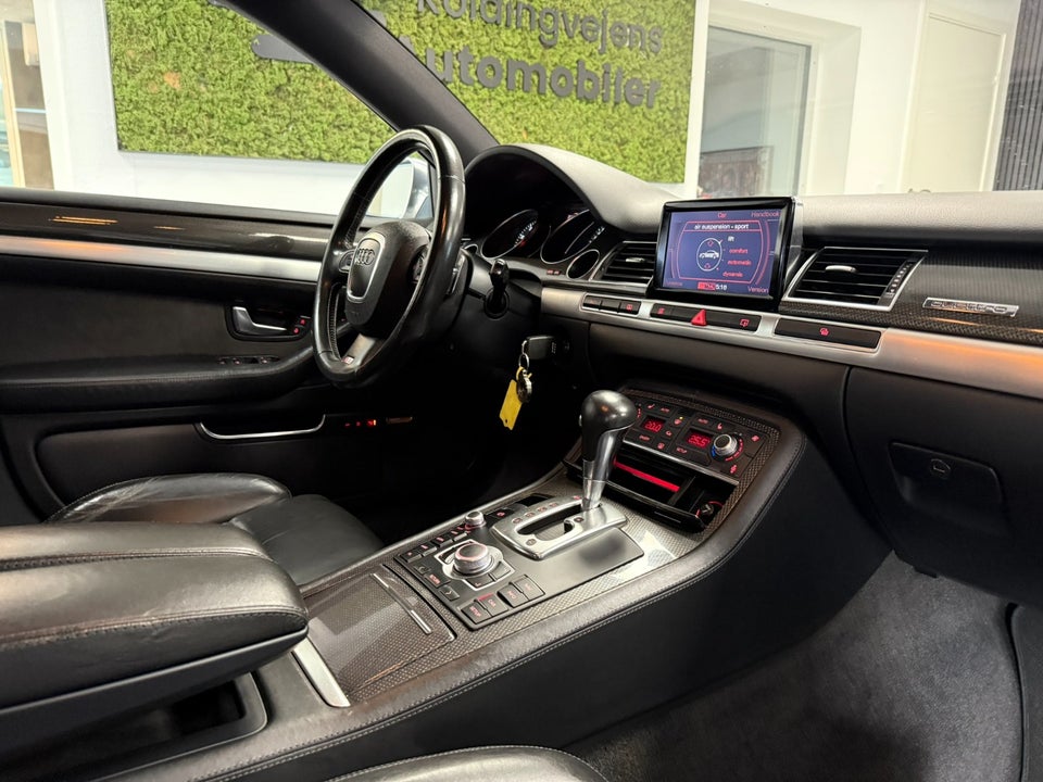 Audi S8 5,2 FSi quattro Tiptr. 4d