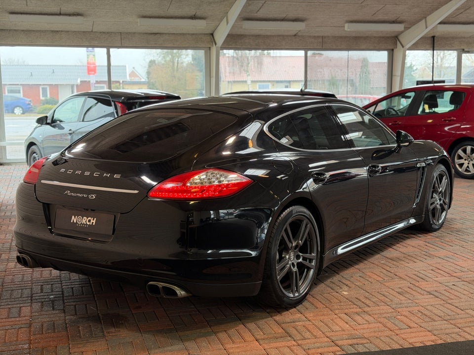 Porsche Panamera 4S 4,8 PDK 5d