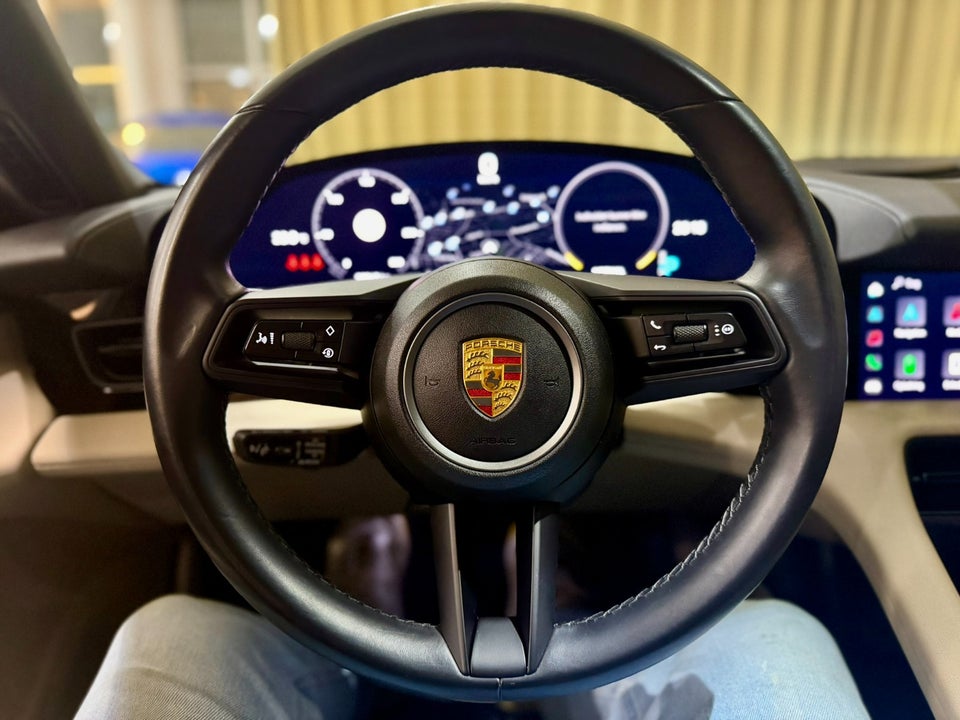 Porsche Taycan Sport Turismo 5d