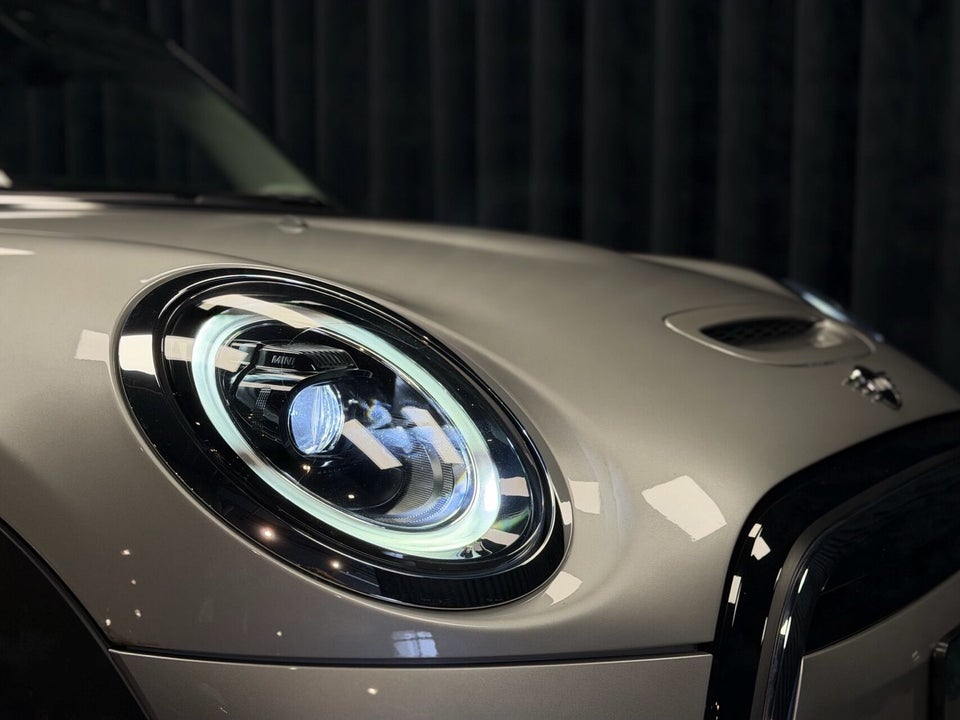 MINI Cooper SE Edition Premium Plus 3d