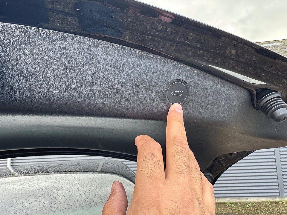 Tesla Model 3 Long Range RWD 4d