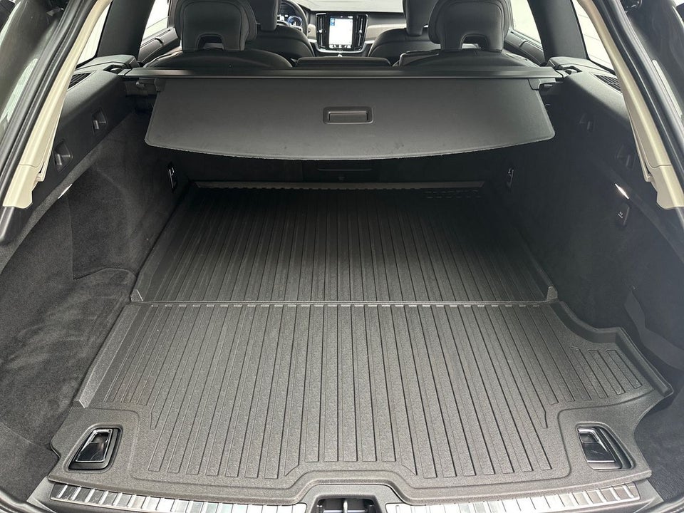 Volvo V90 2,0 T6 ReCharge Inscription aut. AWD 5d