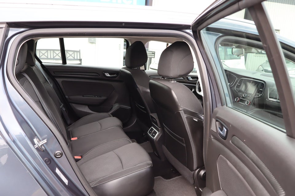 Renault Megane IV 1,5 dCi 115 Zen Sport Tourer 5d