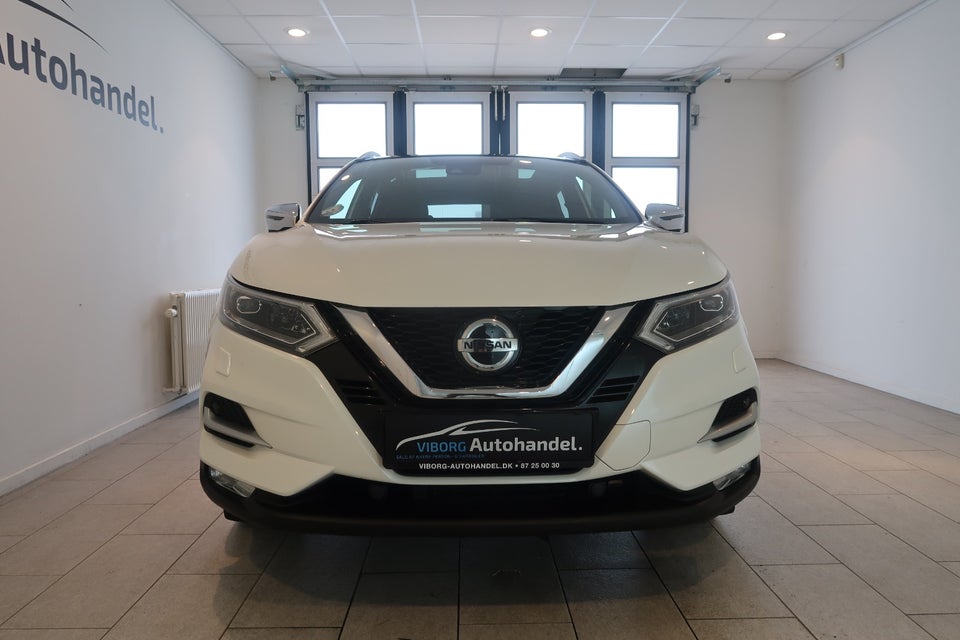 Nissan Qashqai 1,3 Dig-T 140 Tekna+ 5d