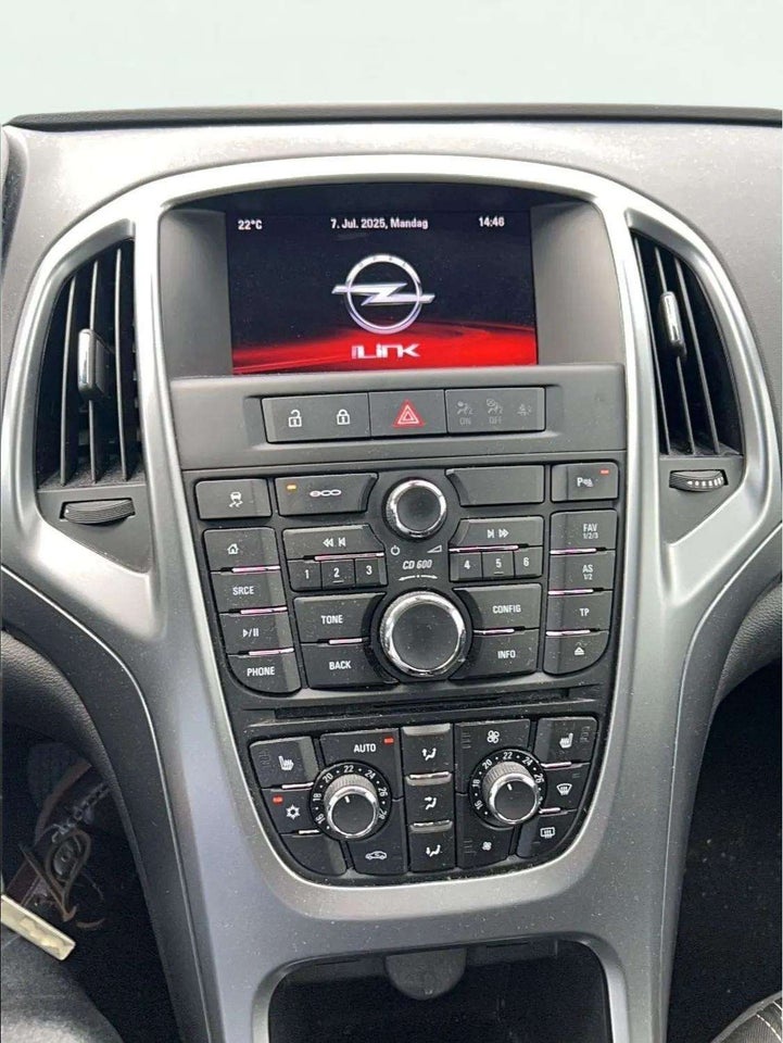 Opel Astra 1,4 T 140 Enjoy Sports Tourer 5d