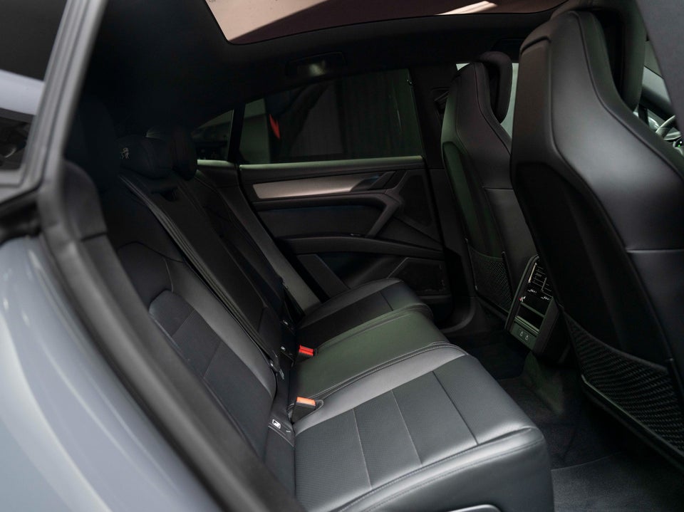 Porsche Cayenne Electric Coupé 5d