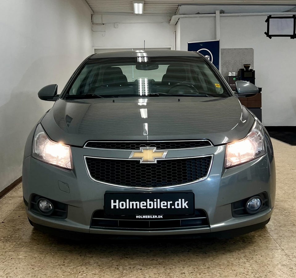 Chevrolet Cruze 2,0 VCDi 163 LS 4d