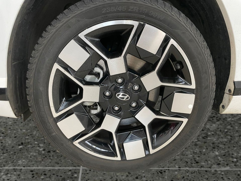 Hyundai Kona 65 EV Ultimate 5d