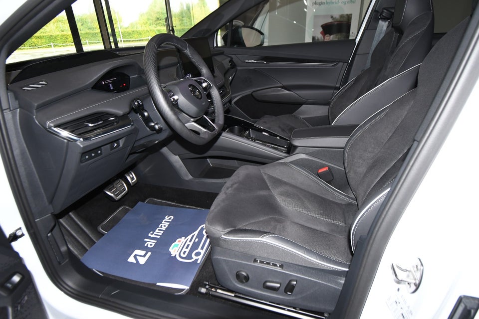 Skoda Enyaq 85x iV Sportline 5d