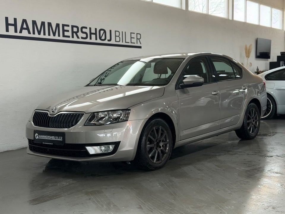 Skoda Octavia 1,6 TDi 105 Ambition 5d