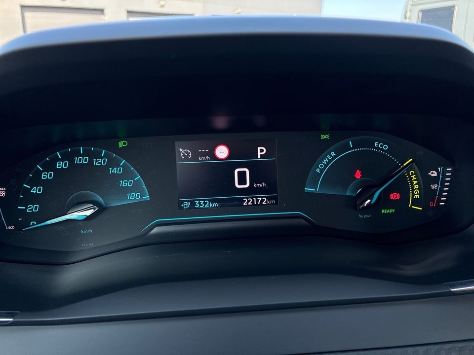 Peugeot e-208 50 Active 5d