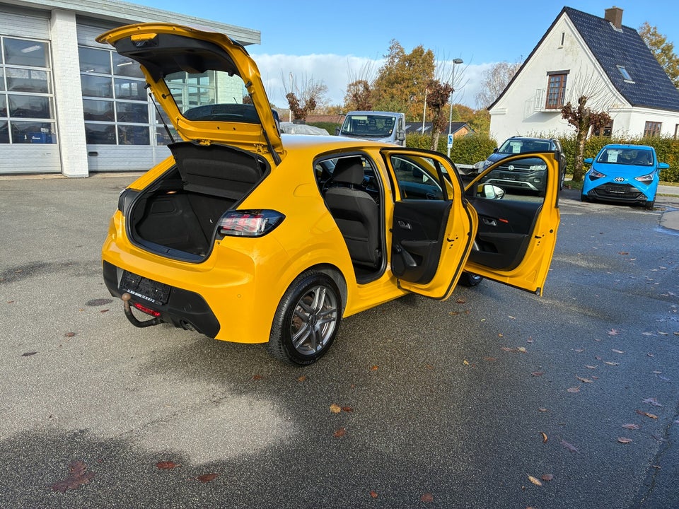 Peugeot 208 1,2 PureTech 100 Active 5d