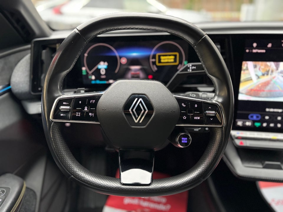 Renault Megane E-Tech 60 Techno 5d