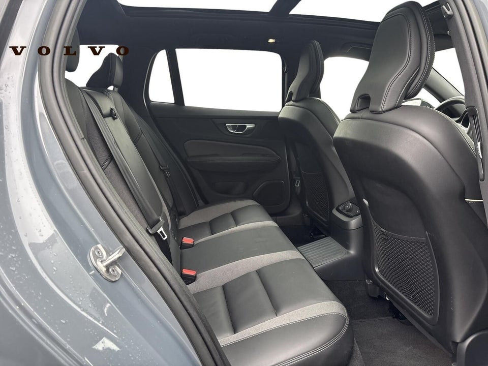Volvo V60 2,0 T6 ReCharge Ultimate Dark aut. AWD 5d