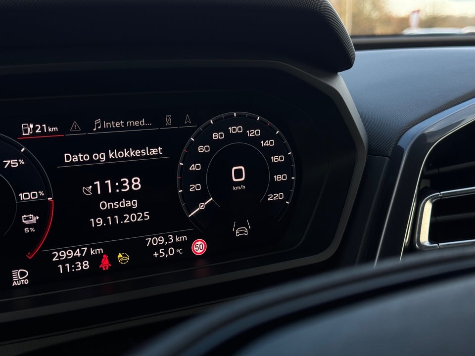 Audi Q4 e-tron 40 S-line 5d