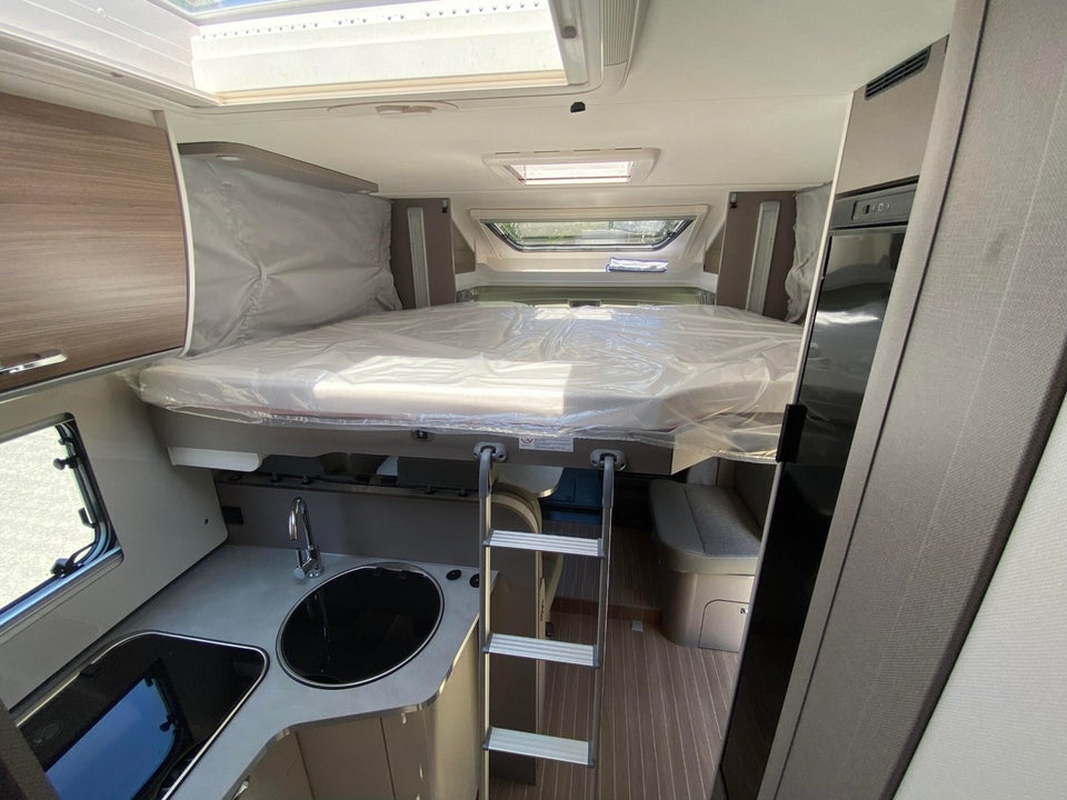 Etrusco T7400QB 2,3 MJT aut. 5d