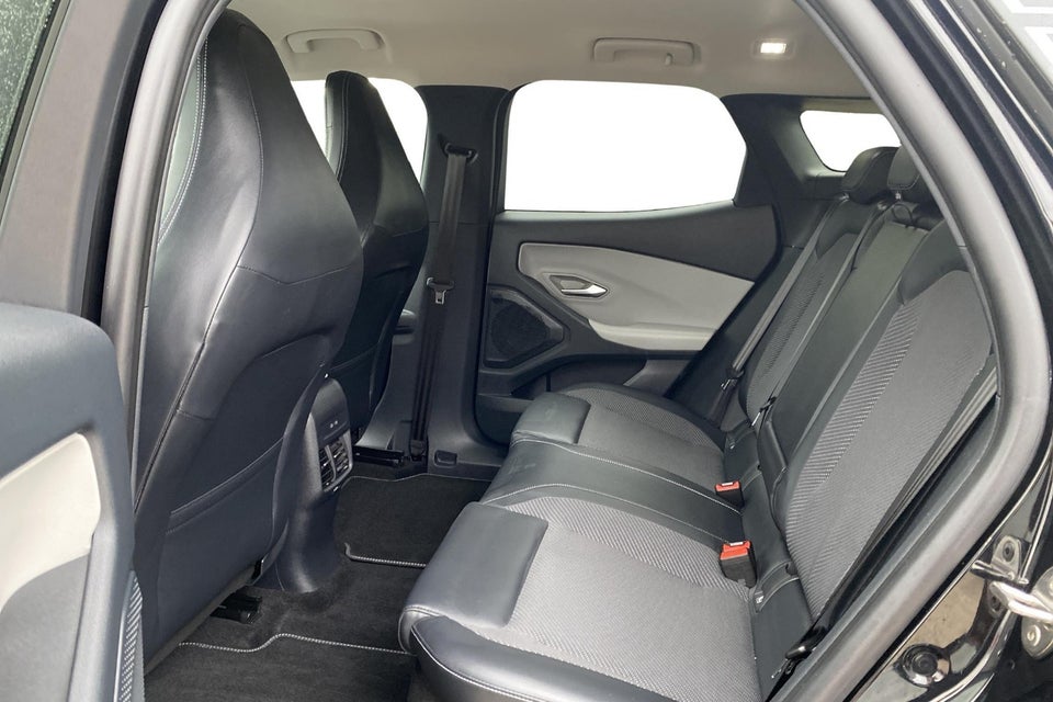 Ford Explorer 77 Premium Extended Range 5d