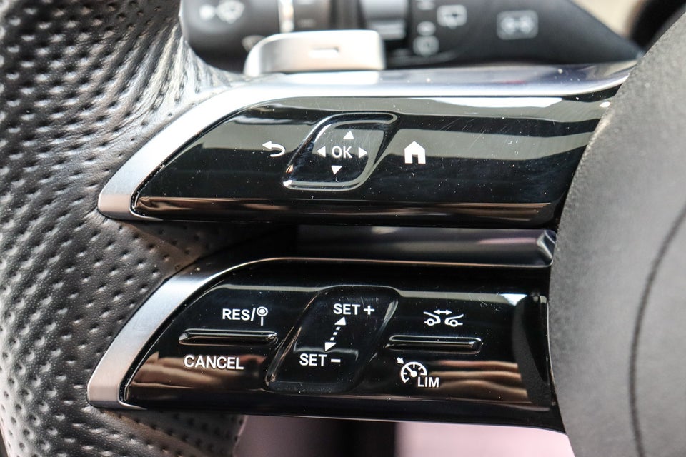 Mercedes E300 e 2,0 Business AMG stc. aut. 5d