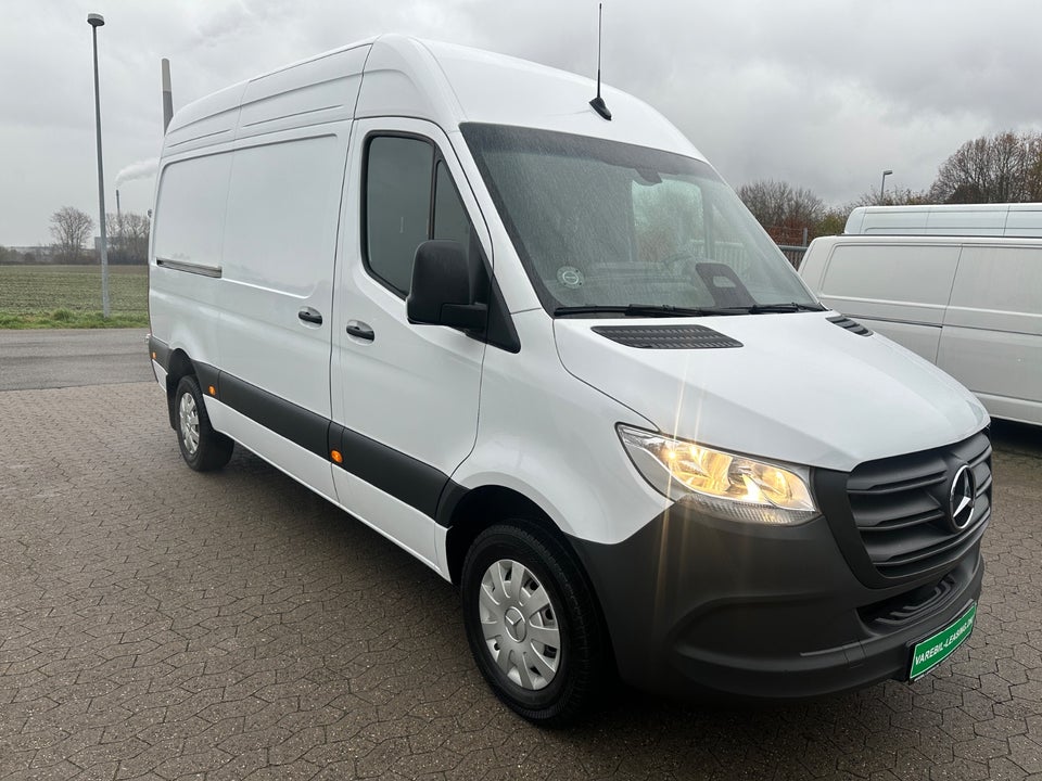 Mercedes Sprinter 317 2,0 CDi A2 Kassevogn SELECT aut. RWD