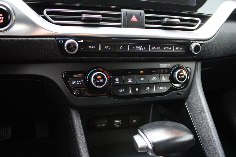 Kia Niro 1,6 PHEV Advance DCT 5d