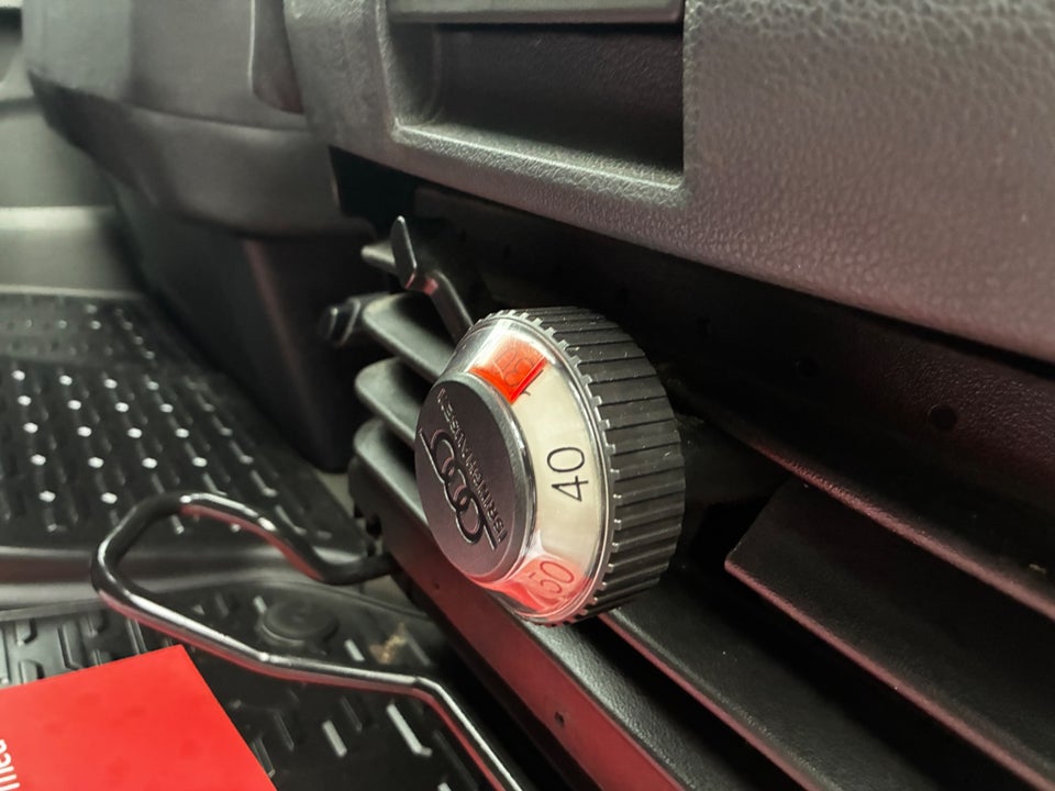 VW Crafter 35 2,0 TDi 177 Kassevogn L3H2 aut.